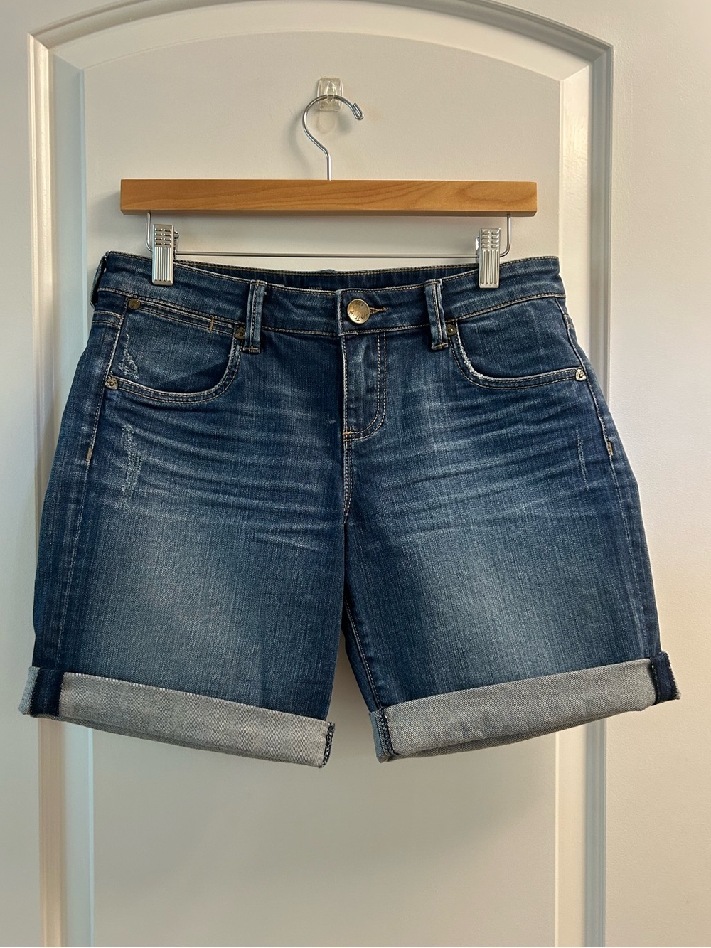 Kut from the Kloth CATHERINE BOYFRIEND Rolled Cuff Denim Shorts